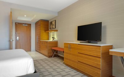 Radisson Hotel & Conference Centre Calgary Airport