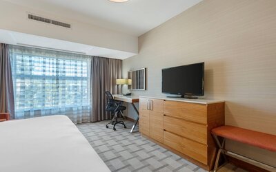 Radisson Hotel & Conference Centre Calgary Airport