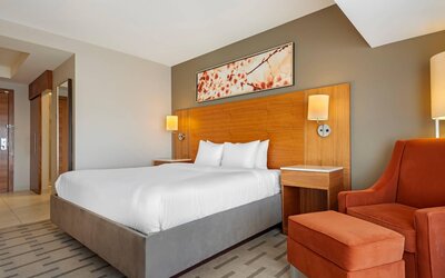 Radisson Hotel & Conference Centre Calgary Airport
