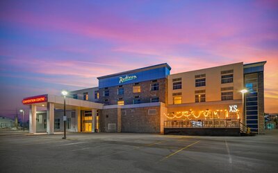 Radisson Hotel & Conference Centre Calgary Airport