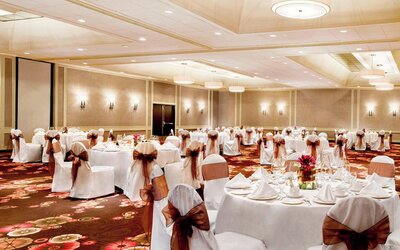 Sheraton Cavalier Calgary Hotel