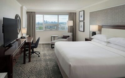 Sheraton Cavalier Calgary Hotel