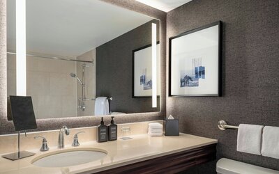 Sheraton Cavalier Calgary Hotel