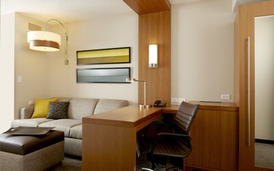 Hyatt Place Calgary Airport