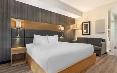 Executive Residency by Best Western Calgary City View North