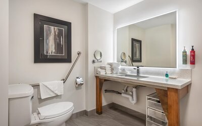 Executive Residency by Best Western Calgary City View North