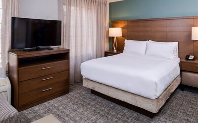 Staybridge Suites Indianapolis Downtown - Convention Center by IHG