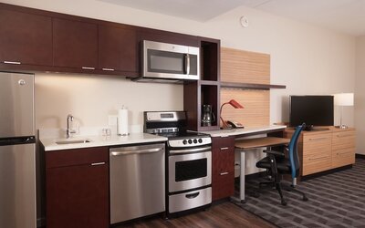 TownePlace Suites by Marriott Indianapolis Airport