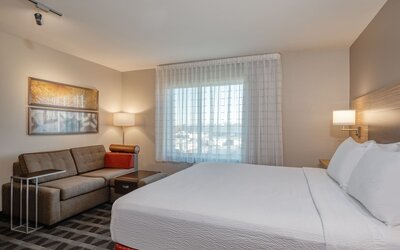 TownePlace Suites by Marriott Indianapolis Airport
