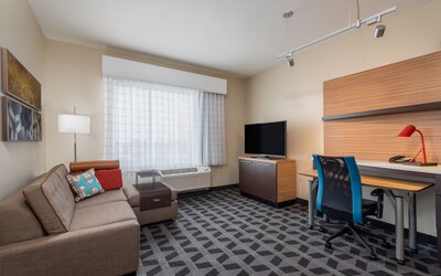 TownePlace Suites by Marriott Indianapolis Airport