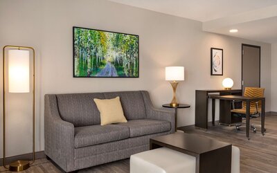 Homewood Suites by Hilton Indianapolis Downtown IUPUI