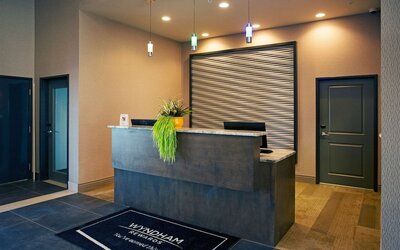 Wingate By Wyndham Calgary Airport