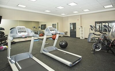 Wingate By Wyndham Calgary Airport