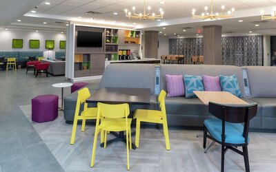 Home2 Suites by Hilton Indianapolis Airport