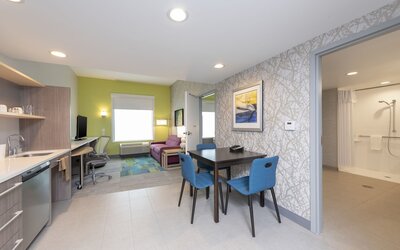 Home2 Suites by Hilton Indianapolis Airport