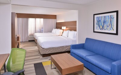 Holiday Inn Express & Suites Indianapolis Dtn-Conv Ctr Area by IHG