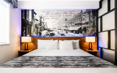 Acclaim Hotel By CLIQUE