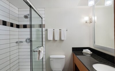 Holiday Inn Calgary-Airport by IHG