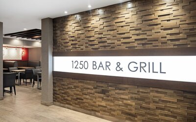 Holiday Inn Calgary-Airport by IHG