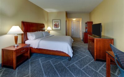 Hilton Garden Inn Indianapolis Airport