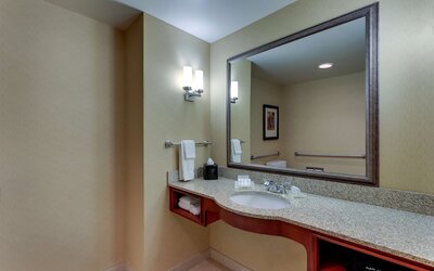 Hilton Garden Inn Indianapolis Airport