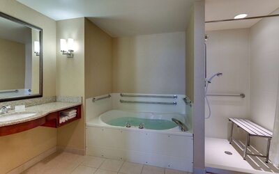 Hilton Garden Inn Indianapolis Airport