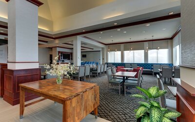 Hilton Garden Inn Indianapolis Airport