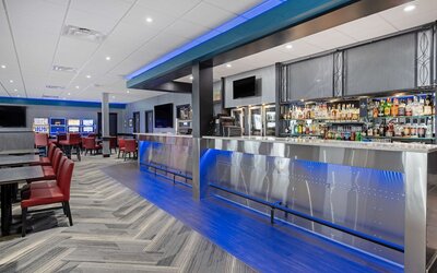 Best Western Plus Port O'Call Hotel