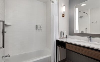 Hilton Garden Inn Indianapolis Downtown