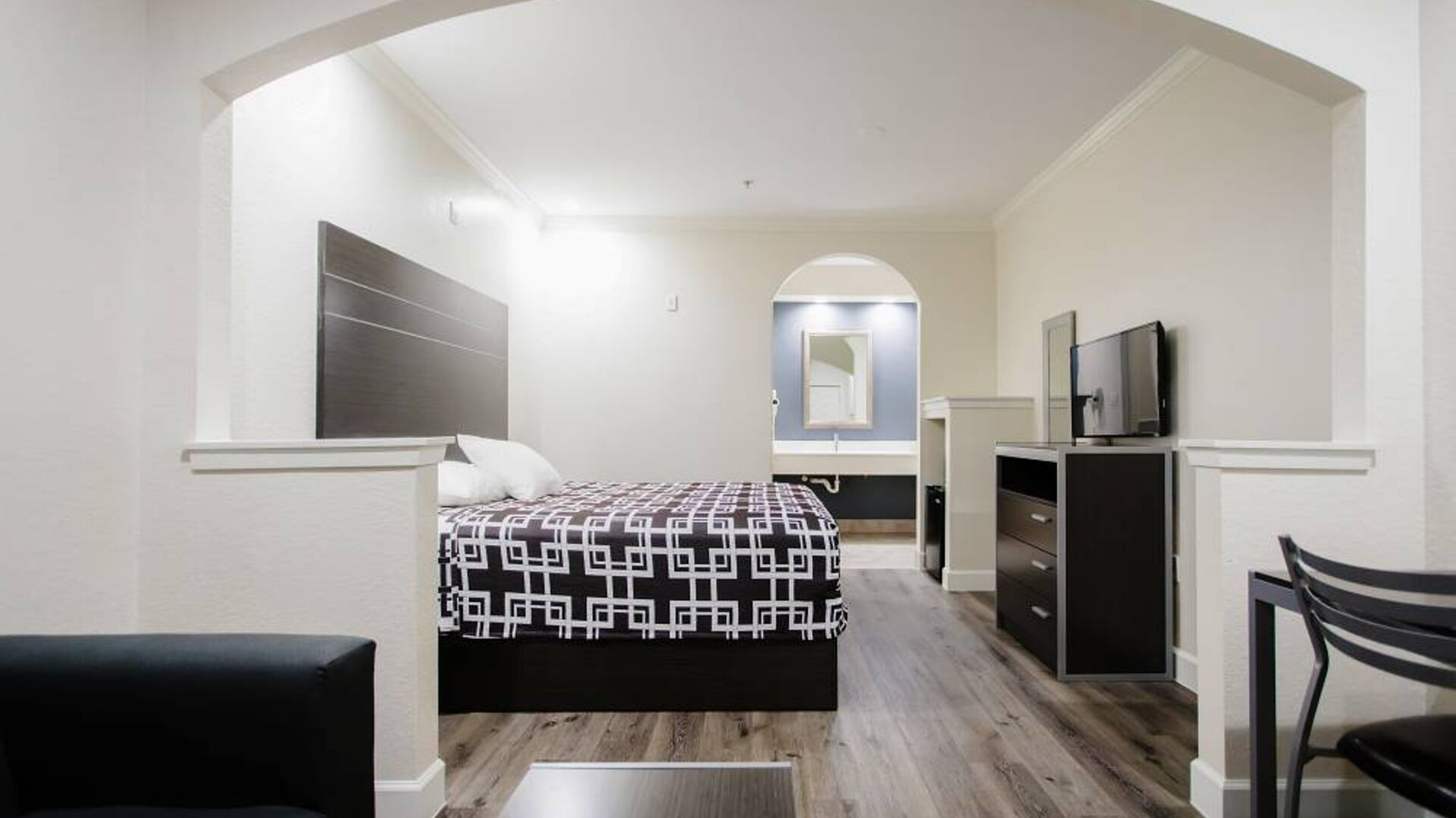 Day use room at Palace Inn TX 249.