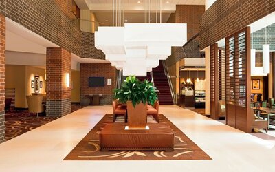 Sheraton Indianapolis Hotel at Keystone Crossing