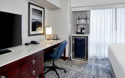 Sheraton Indianapolis Hotel at Keystone Crossing