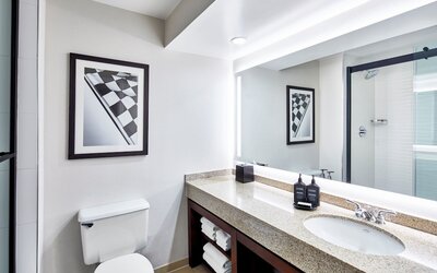 Sheraton Indianapolis Hotel at Keystone Crossing