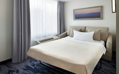 Fairfield Inn & Suites by Marriott Calgary Downtown