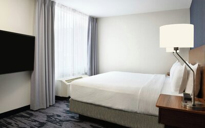 Fairfield Inn & Suites by Marriott Calgary Downtown