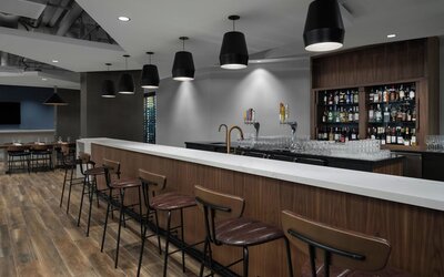 Courtyard By Marriott Calgary Downtown