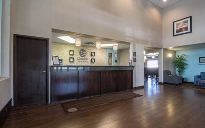 Comfort Inn & Suites Airport South