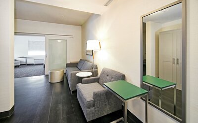 Holiday Inn Hotel & Suites Calgary Airport North by IHG