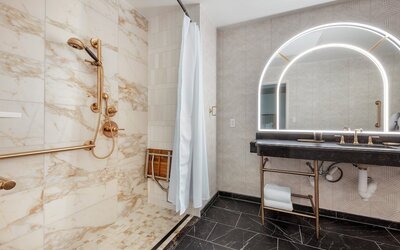 Omni Severin Hotel
