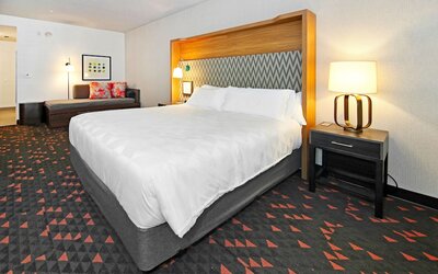 Holiday Inn Hotel & Suites Calgary Airport North by IHG