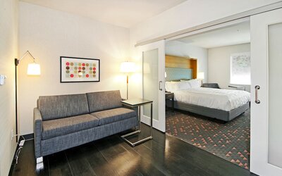 Holiday Inn Hotel & Suites Calgary Airport North by IHG