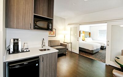 Holiday Inn Hotel & Suites Calgary Airport North by IHG