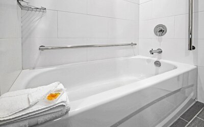 Holiday Inn Hotel & Suites Calgary Airport North by IHG