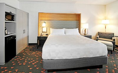 Holiday Inn Hotel & Suites Calgary Airport North by IHG