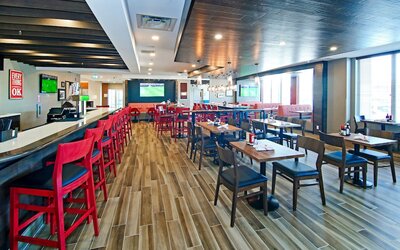 Holiday Inn Hotel & Suites Calgary Airport North by IHG