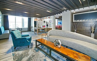Holiday Inn Hotel & Suites Calgary Airport North by IHG