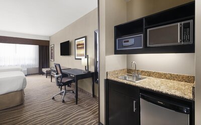 Best Western Premier Freeport Inn Calgary Airport