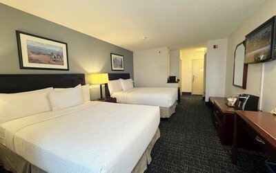 Divya Sutra Plaza and Conference Centre Calgary Airport