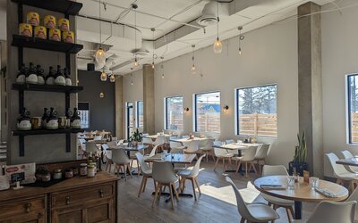 Divya Sutra Plaza and Conference Centre Calgary Airport