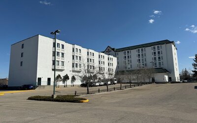 Divya Sutra Plaza and Conference Centre Calgary Airport